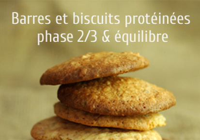 quatre biscuits protéinés